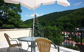 Hotel Waldhaus-Hutzelhoeh